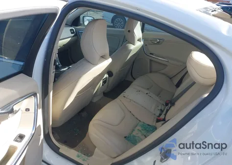 2014 Volvo S60 T5 z USA, uszkodzony, nr VIN YV1612FS6E2277494